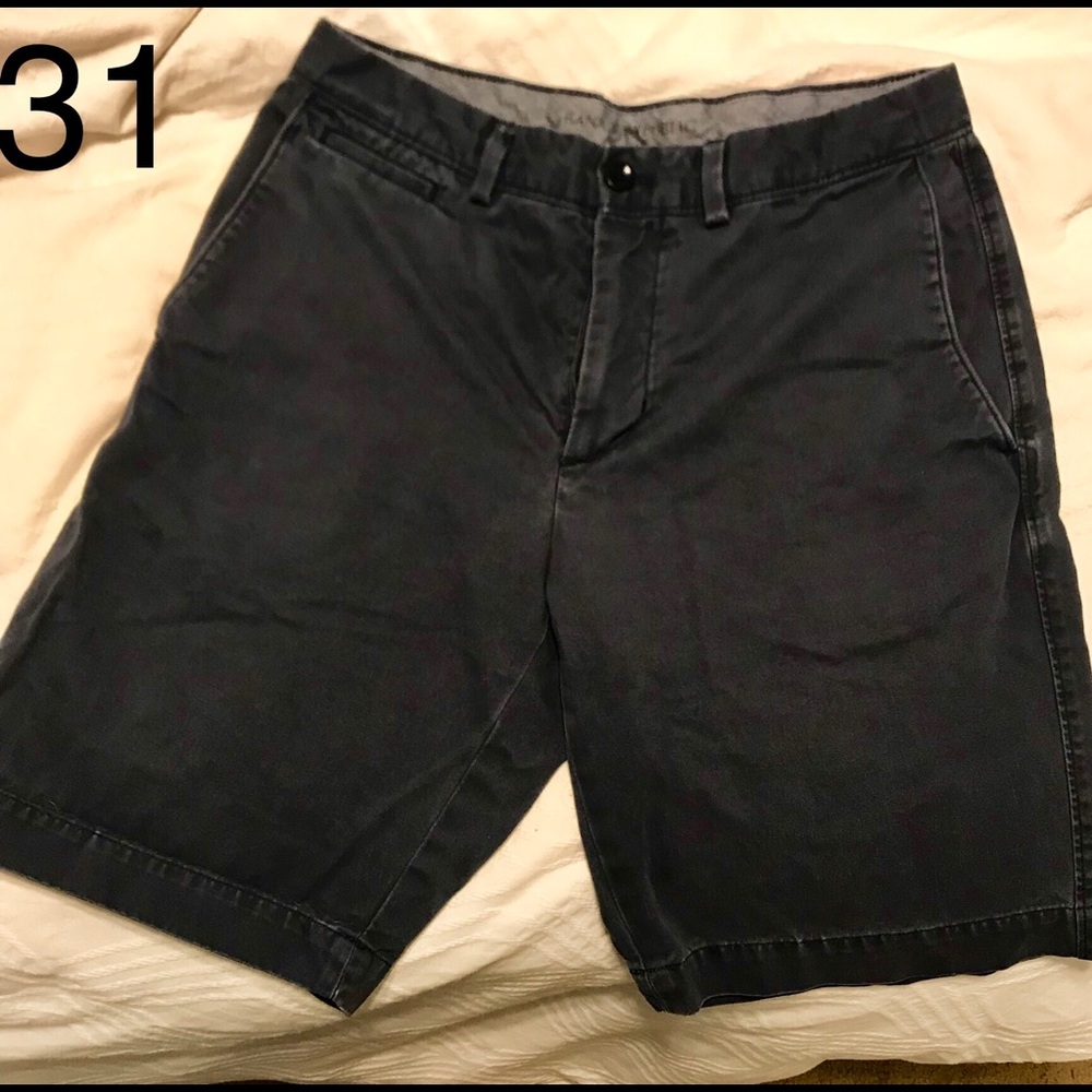 Back to school Banana Republic size 31 shorts